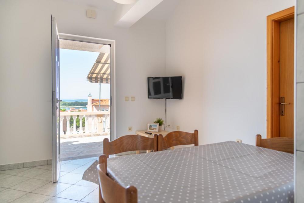 Rasin Apartments Пакоштане Екстер'єр фото